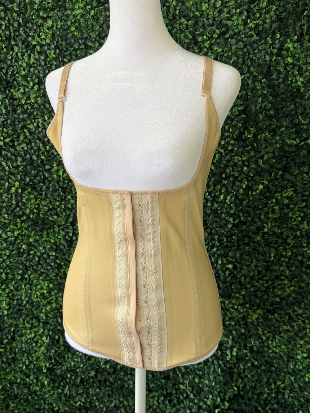 Nude/Beige Women's Shapewear Bodysuit - waist trainer